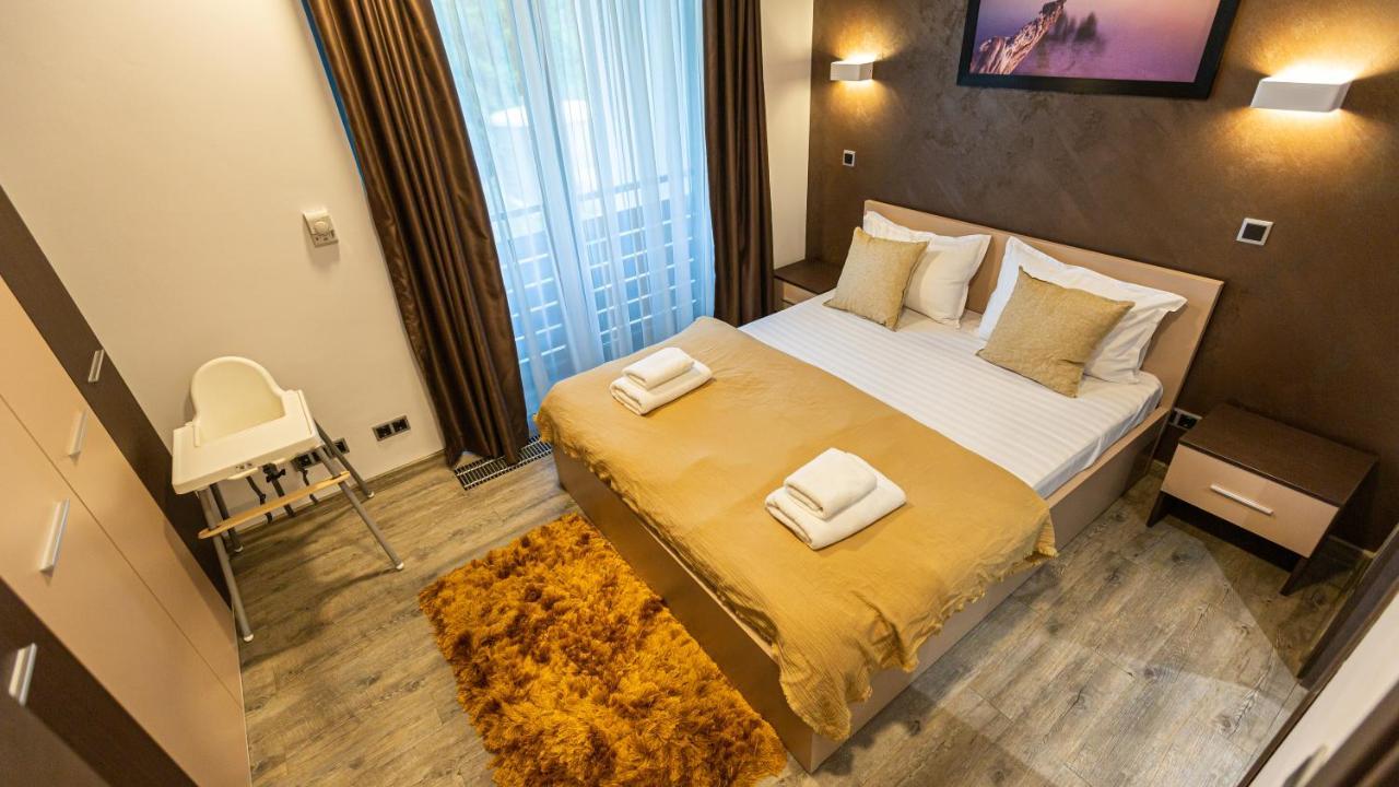 Charming Family Condo In Silver Mountain Poiana Brasov Exteriör bild